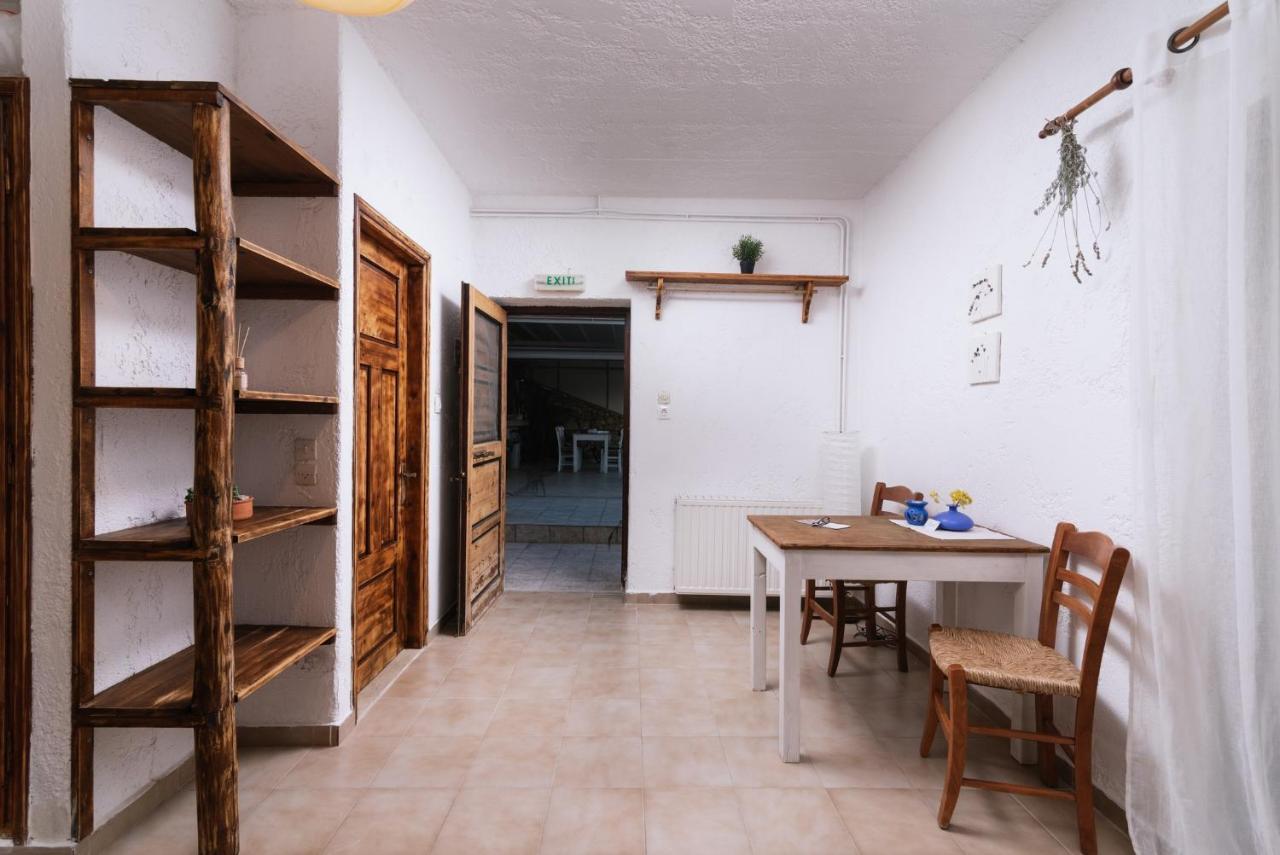 OVGORA - Ismini Sea View Room in Kamilari Village Bagian luar foto